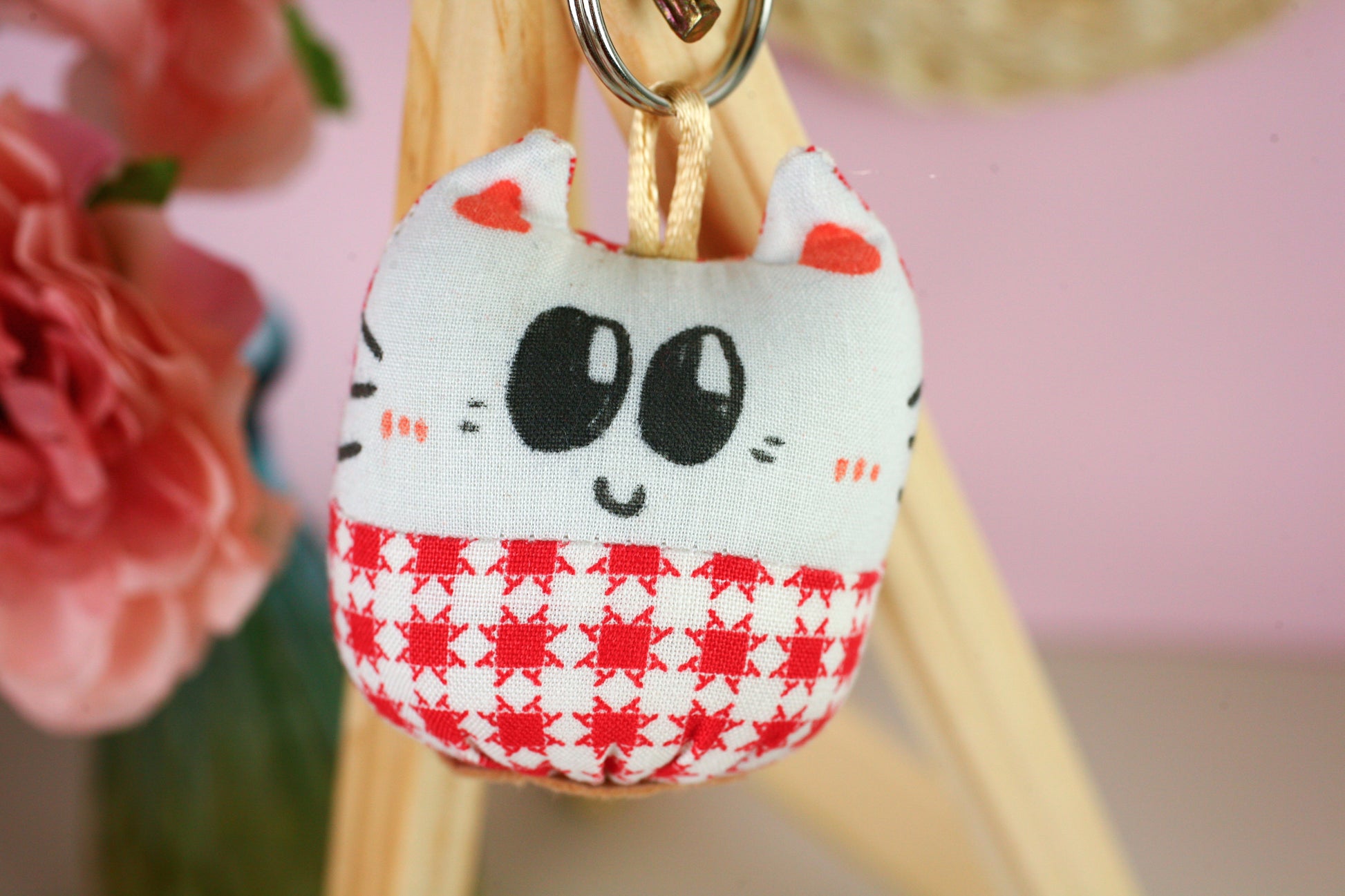 Funny Plush Cat Handcrafted Keychain - The Artisan Dreams