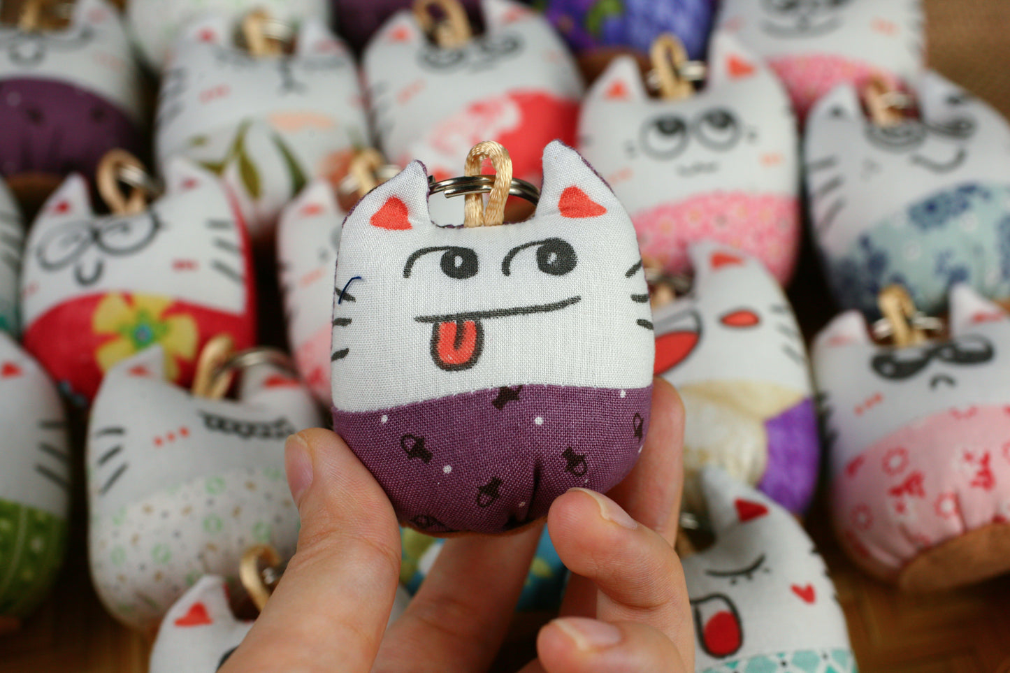 Funny Plush Cat Handcrafted Keychain - The Artisan Dreams