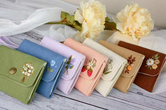 Handmade Embroidered Tri-Fold Wallet - The Artisan Dreams